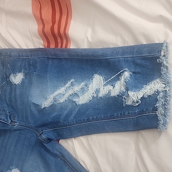 Nyco frayed skinny Bermuda shorts - Picture 2 of 4